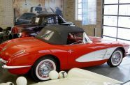 1960 Corvette Roadster View 9