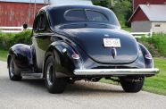 1940 Ford Business Coupe View 4