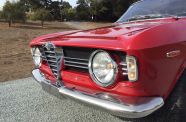 1967 Alfa Romeo Giulia Sprint GT Veloce View 6