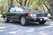 Mercedes Benz 560SL One owner!  View 6