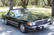 Mercedes Benz 560SL One owner!  View 3