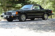 Mercedes Benz 560SL One owner!  View 5