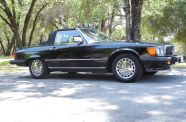 Mercedes Benz 560SL One owner!  View 8