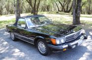 Mercedes Benz 560SL One owner!  View 11