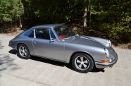 1967 Porsche 911S Sunroof Coupe View 7